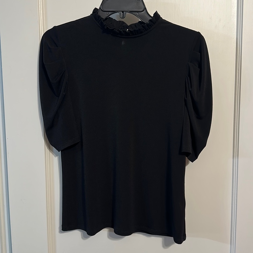 Black Ruffle Neck/Balloon Short Sleeve Stretchy Women’s Top Blouse Size Small